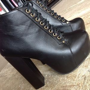 Sexy lace up booties